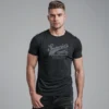 HOMBRE EN CAMISETA NEGRA SUPERIOR HOMBRE EN CAMISETA NEGRA SUPERIOR