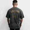 camiseta de color gris con diseño boxin gym oversize trasera