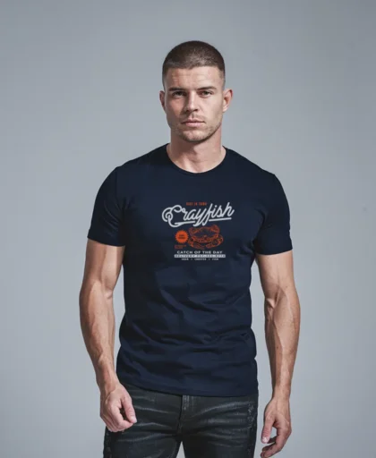 hombre en camiseta AZUL NAVY crab