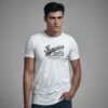 hombre en camiseta blanca motera hombre en camiseta blanca motera