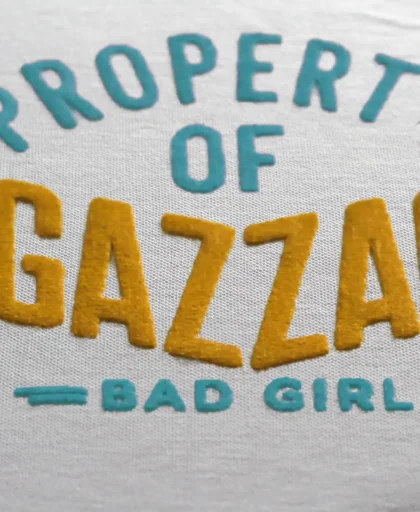 RAGAZZACCIA Bad Girl, ropa para mujer con estylo urbano logo ragazzaccia azul AMARILLO detalle