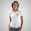 modelo en camiseta blanca 10 modelo en camiseta blanca 10