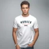modelo en camiseta blanca monaco