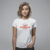 mujer en camiseta color blanca supercar mujer en camiseta color blanca supercar