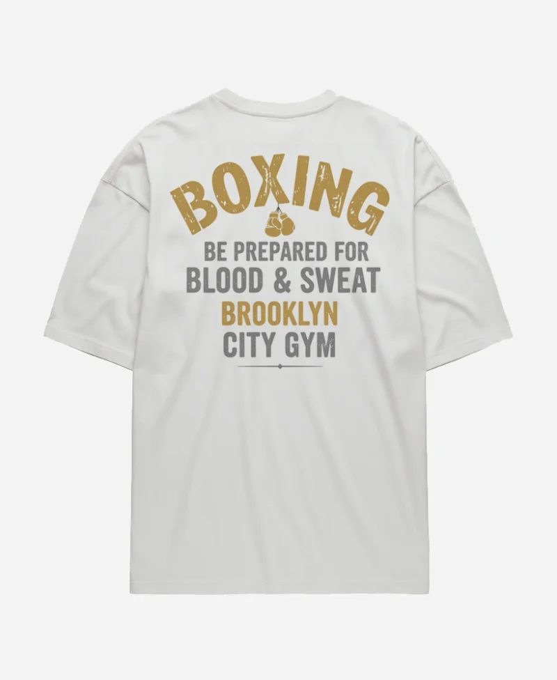 camiseta blanca oversize con logo boxing gym en